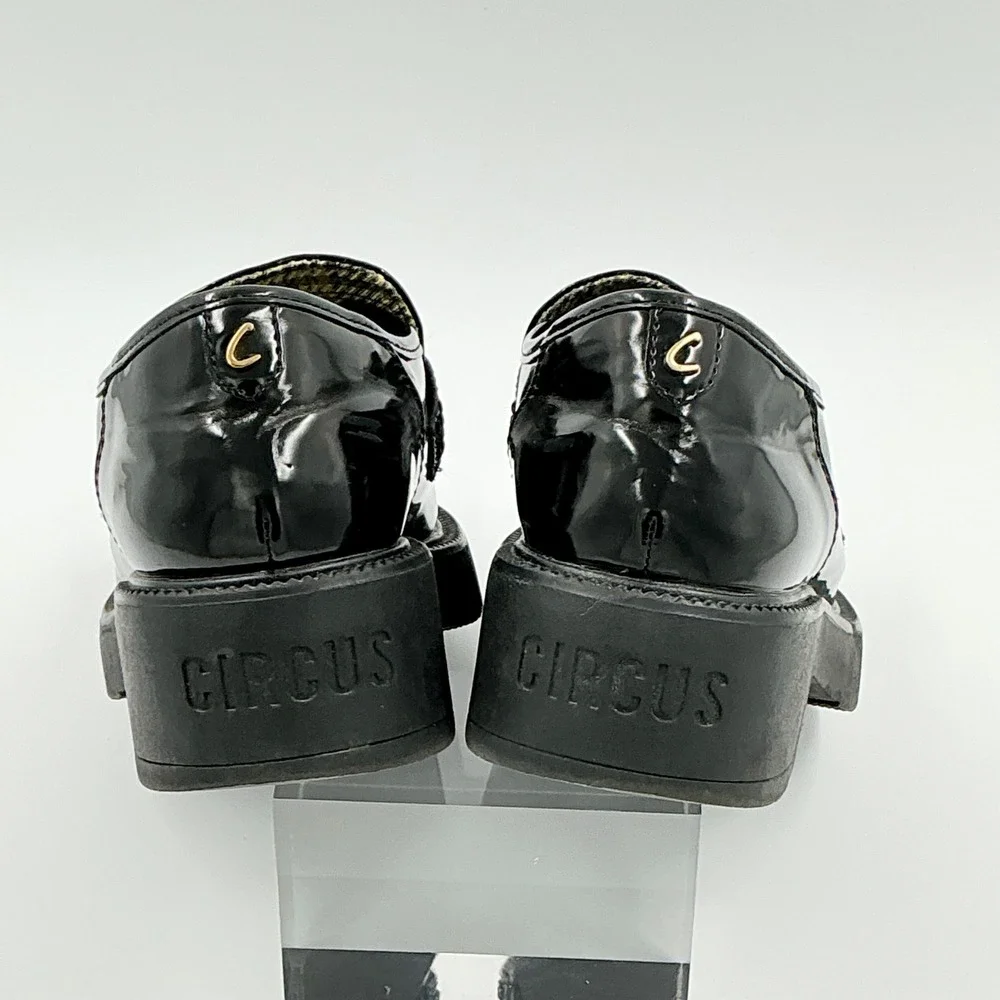 Circus by Sam Edelman Size 8.5 Black Patent Platform Loafers Tassel Gold Nichola